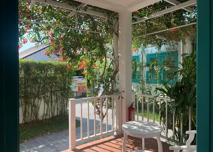 Philip Bungalow