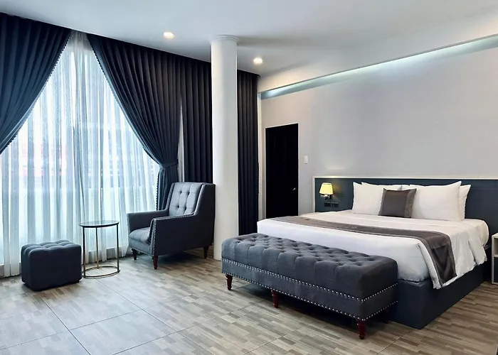Lion Hotel