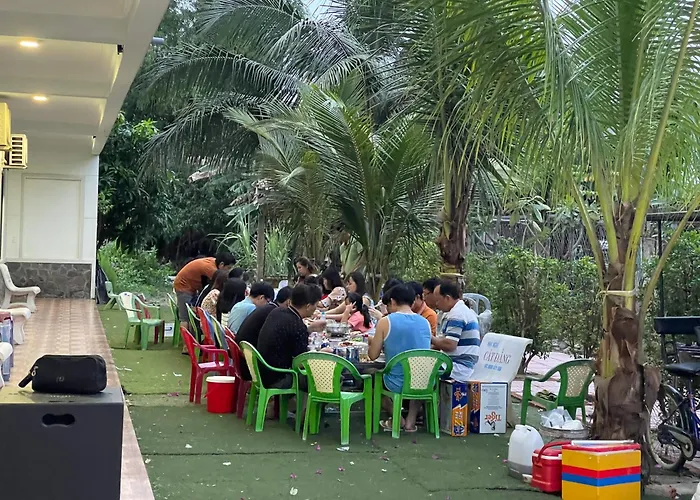 Nhà nghỉ Cát Đằng Hồ Tràm