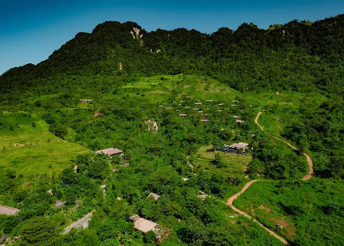 Avana Retreat
