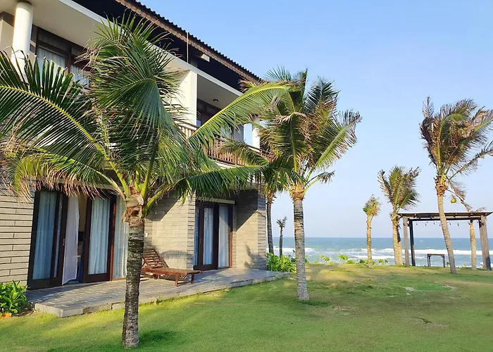 Starlight Villa Beach Resort
