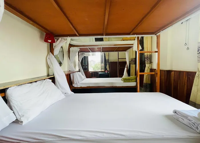 Nam Phương Riverside Villa Huế, Việt Nam