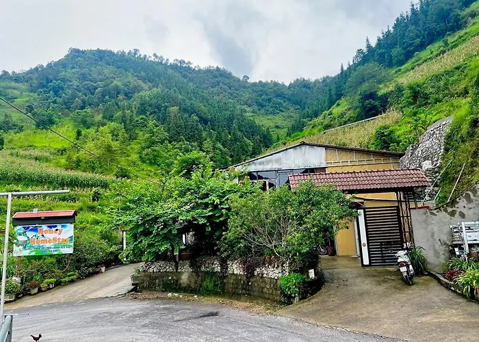 Honey Homestay Dong Van