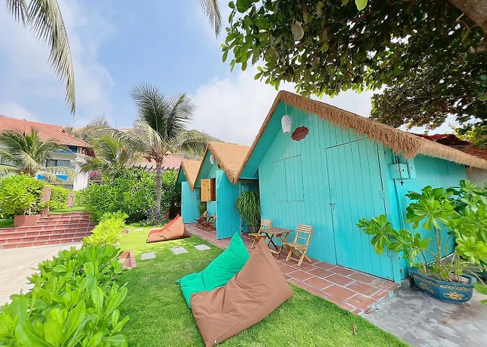 Hon Rom 2 Resort
