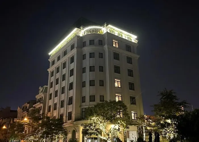 Lotus Hotel & Apartment