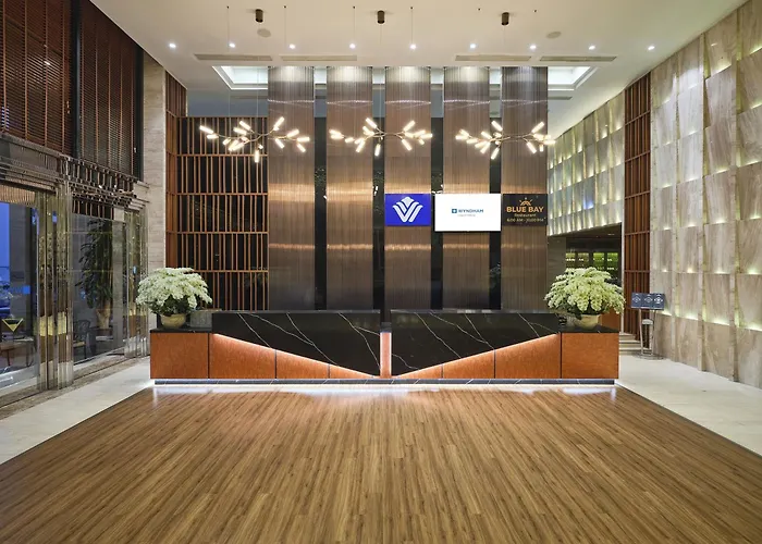 Wyndham Legend Halong Hotel, Việt Nam