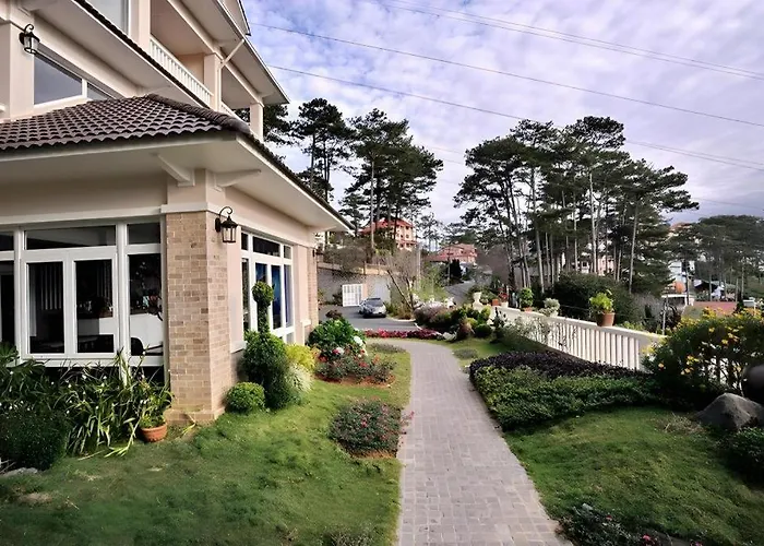 Nhat Vy Hotel