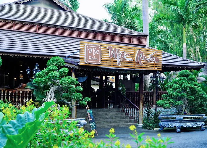 Mira Boutique