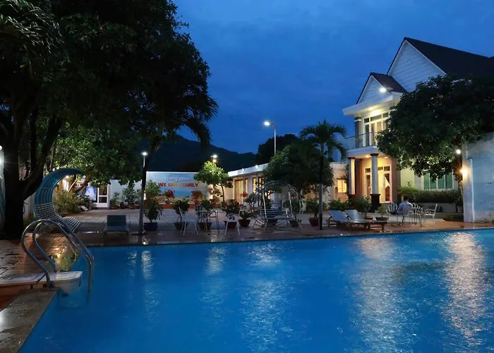 Gold Stars Hotel