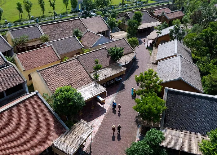 Làng Nương Yên Tử (Yên Tử Village)