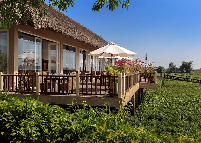 Mekong Riverside Boutique Resort & Spa
