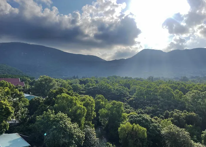 Quang Hưng Hotel Chi Khu Co Ong, Việt Nam