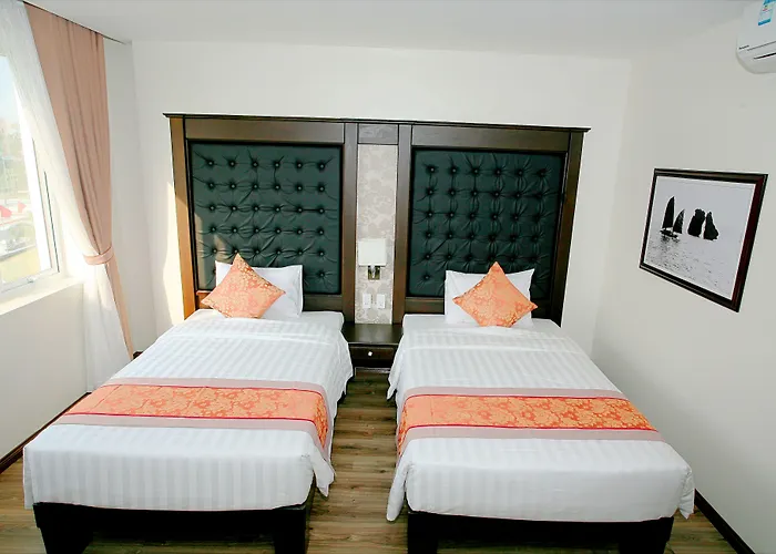 Ha Long Park Hotel, Vietnam