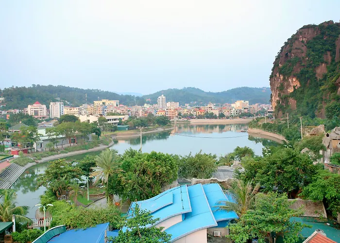 Ha Long Park Hotel
