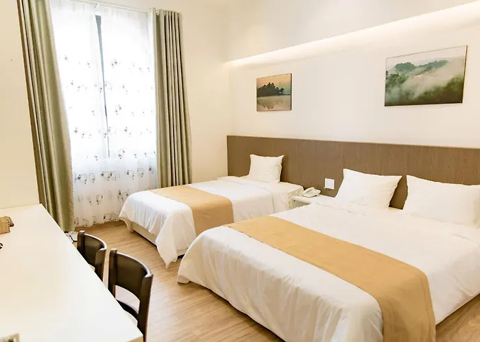 Khách Sạn Đạt Thịnh
