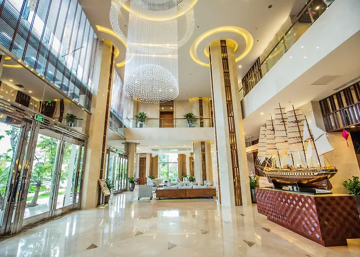 Central Luxury Hạ Long Hotel, Việt Nam