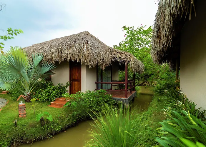 Riverside Park Eco Resort