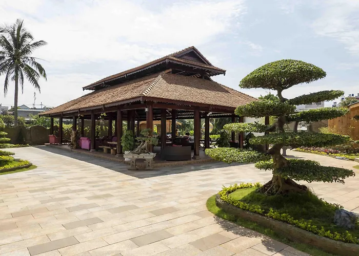 Đôi Dép Villa Bảo Lộc, Việt Nam