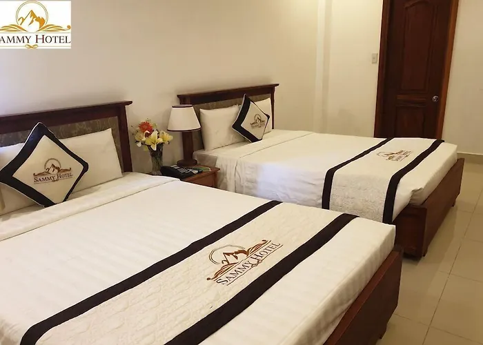 Sammy Hotel Ha Tien