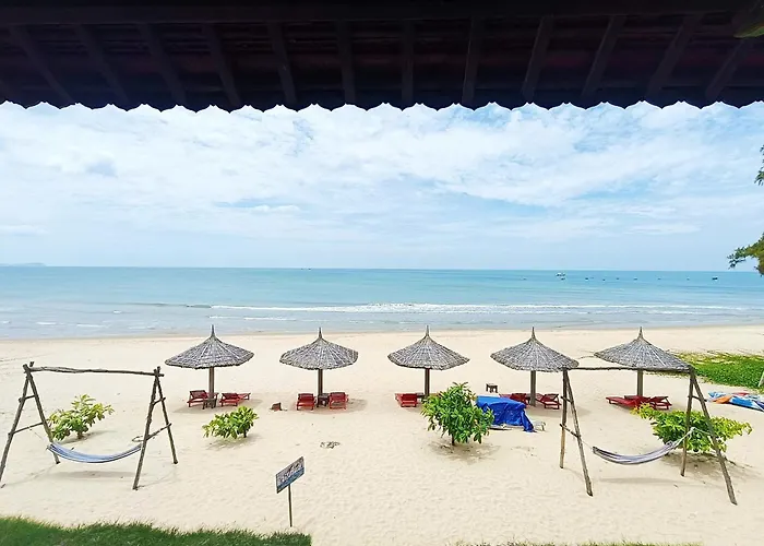 Full Moon Village Resort