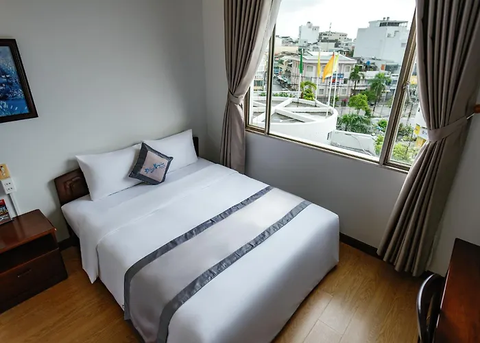 Cụm Khách Sạn Đông Xuyên - Long Xuyên - Cửu Long