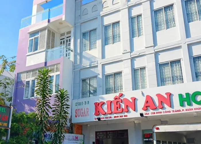 Kiến An Hotel