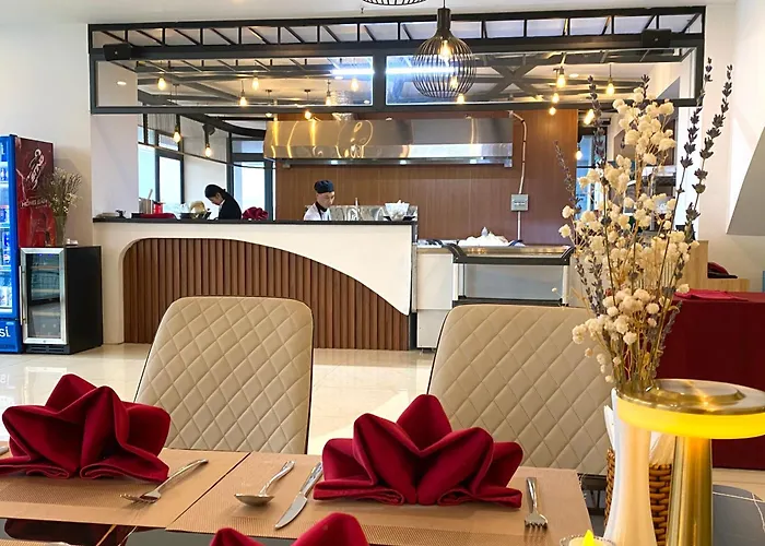 Yen Bien Luxury Hotel