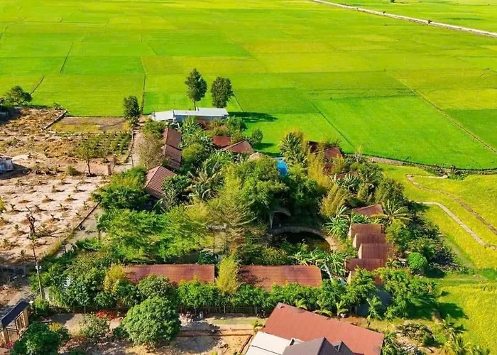 The Ruộng Countryside Retreat - Hồ Tràm