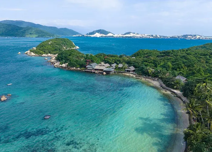 Whale Island Resort Dam Mon, Vietnam