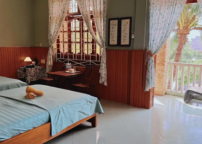 Trại Hoa Vàng Homestay at Tuy Hòa Phú Yên Dong Tac, Việt Nam
