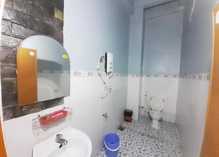 Kiến An Hotel