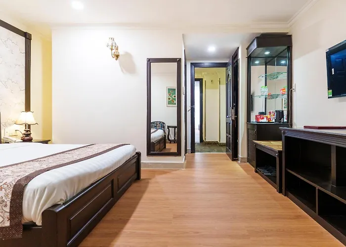 Royal Dalat Hotel, Việt Nam