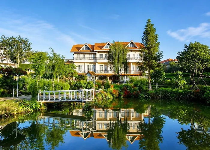Dalat Terrasse Des Roses Villa