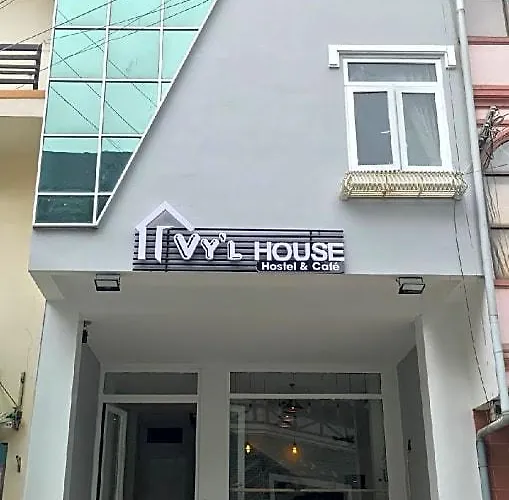 Vy'L House