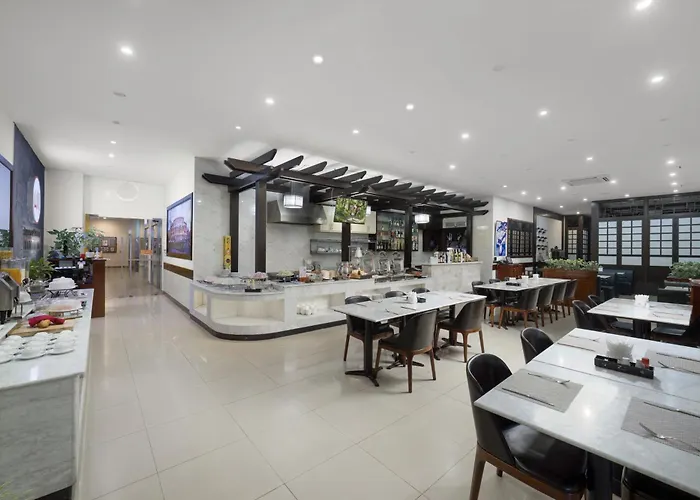Somerset Central Td Hai Phong City
