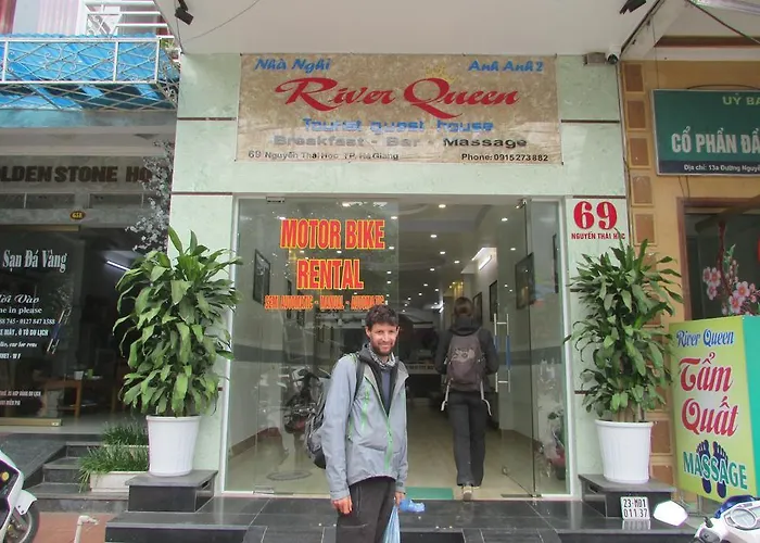 River Queen Guest House