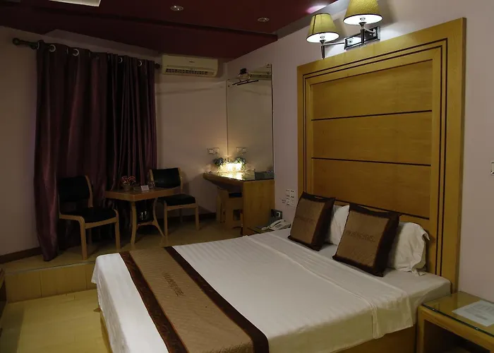 Nam Phong Hotel