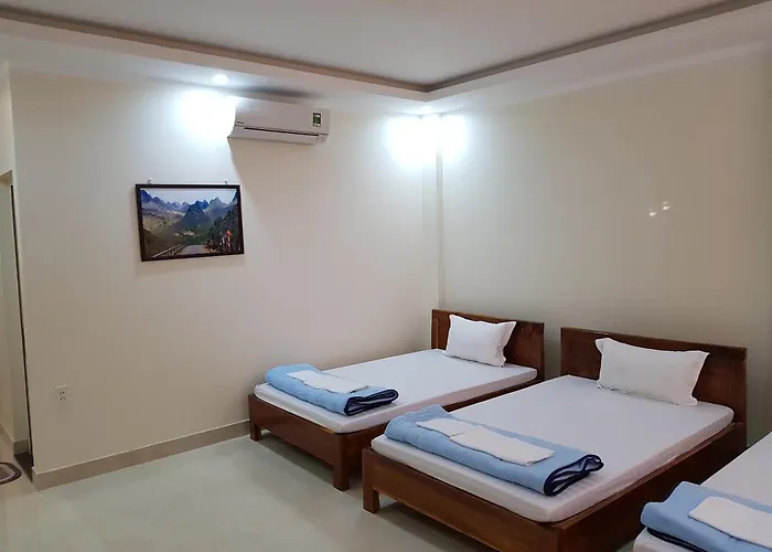 Qt Guest House