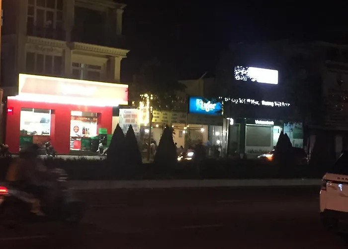 Nha Nghi Gia Khang Cần Thơ, Việt Nam