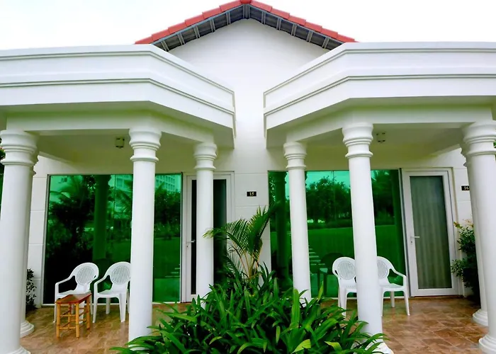 Golden Peak Resort & Spa