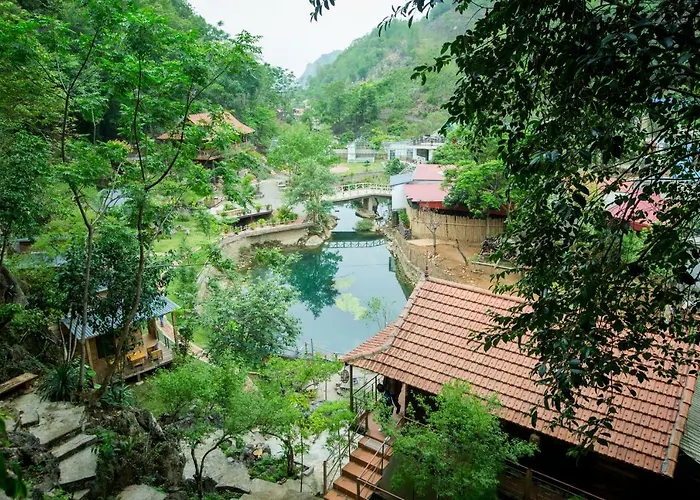 House By Lake Hotel Moc Chau, Việt Nam
