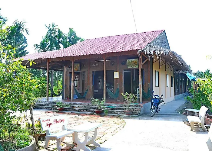 Ngoc Phuong