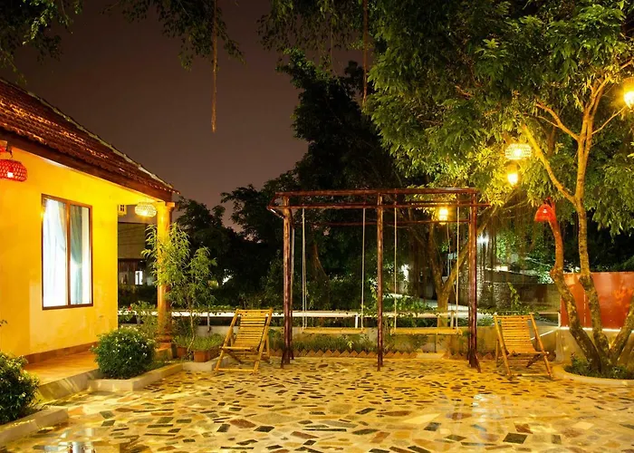 Hang Mua Central Homestay