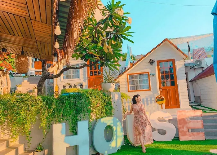 La Beach House Nhon Ly Quy Nhon